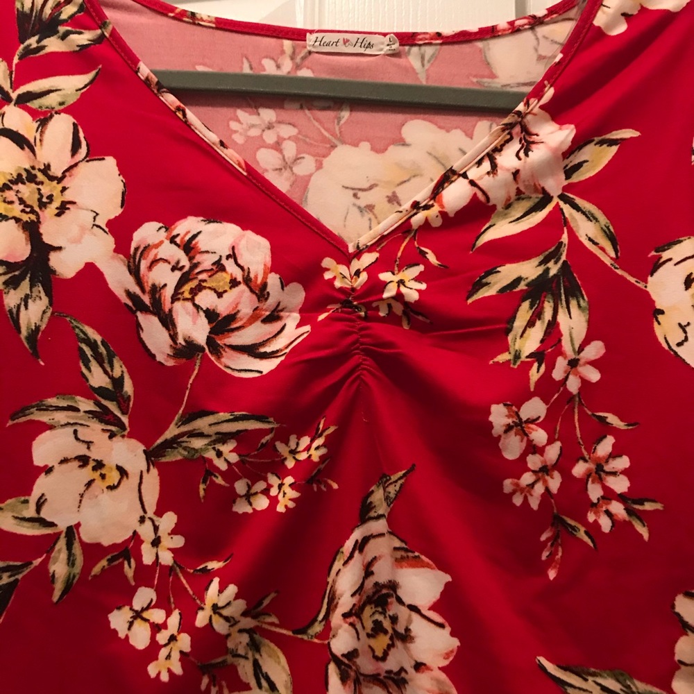 🌸Crop Long-sleeve Top